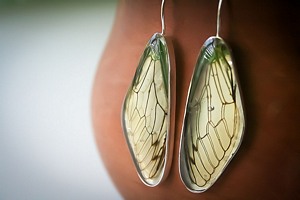 earring